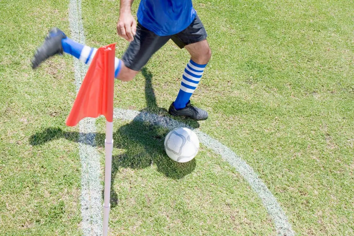 5 soccer corner kick plays for your team to master